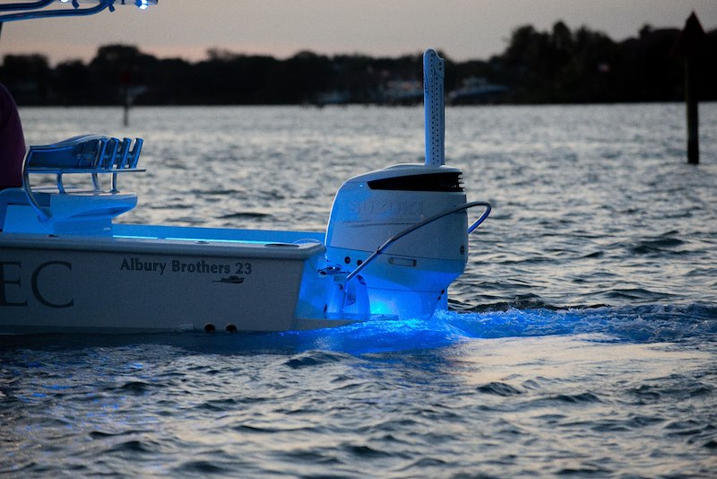 Lumitec SeaBlaze Mini Spectrum LED Underwater Light Spectrum RGBW  - PLI-Enabled  101832